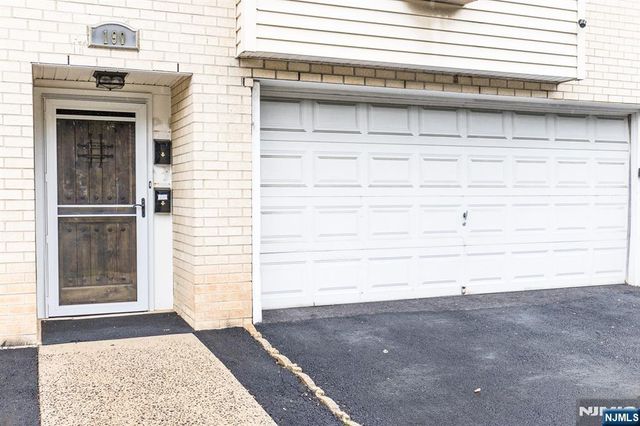 190 Park Street, East Orange, NJ 07017