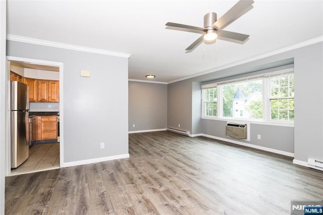 190 Park Street, East Orange, NJ 07017