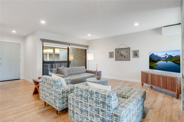2538 E 2nd 306, Long Beach, CA 90803