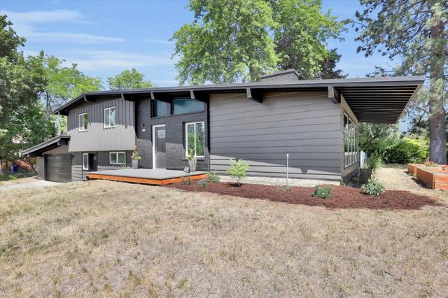 1917 S Union Rd, Spokane, WA 99206