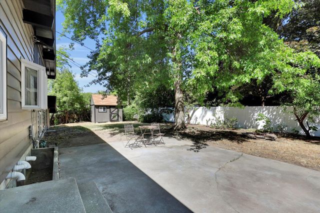 1917 S Union Rd, Spokane, WA 99206
