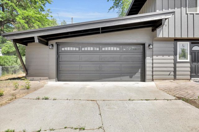 1917 S Union Rd, Spokane, WA 99206