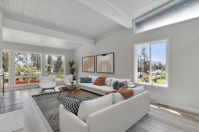 1917 S Union Rd, Spokane, WA 99206