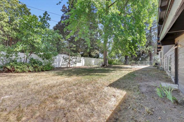 1917 S Union Rd, Spokane, WA 99206