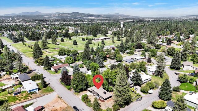 1917 S Union Rd, Spokane, WA 99206
