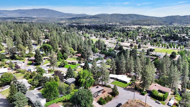 1917 S Union Rd, Spokane, WA 99206