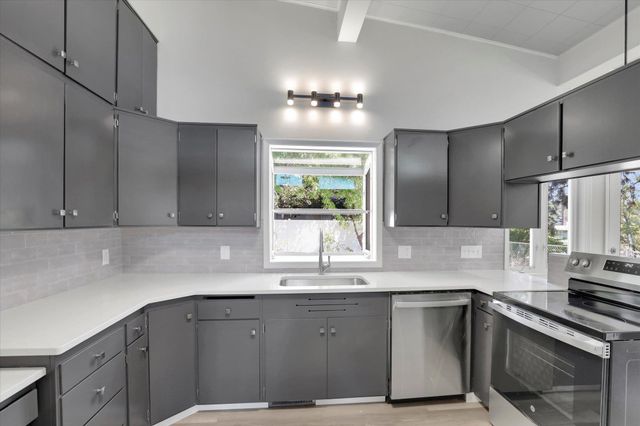 1917 S Union Rd, Spokane, WA 99206