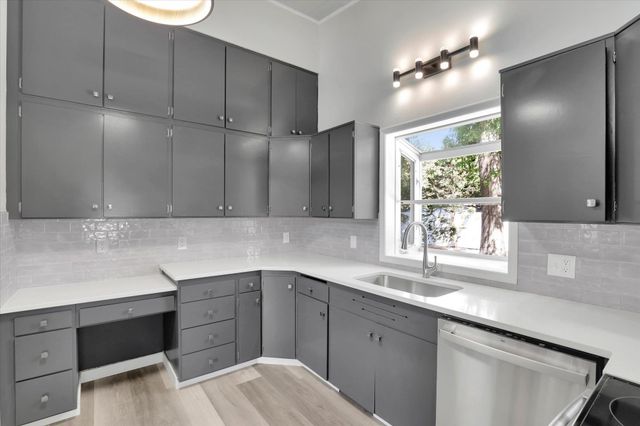 1917 S Union Rd, Spokane, WA 99206