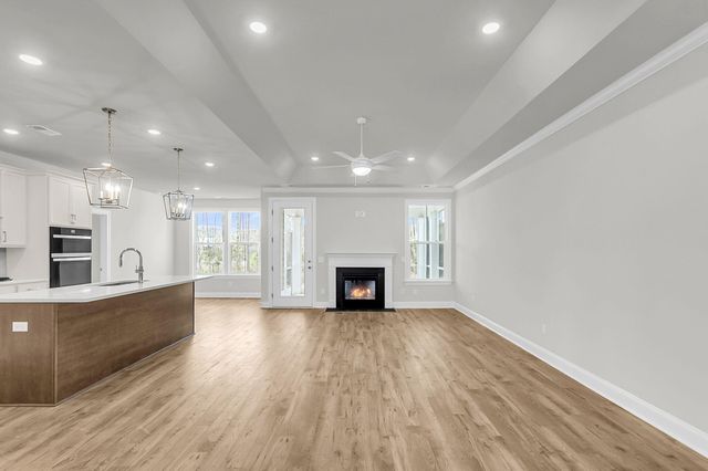 737 Maynard Lane, Summerville, SC 29486