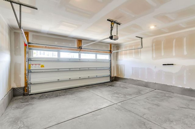 737 Maynard Lane, Summerville, SC 29486