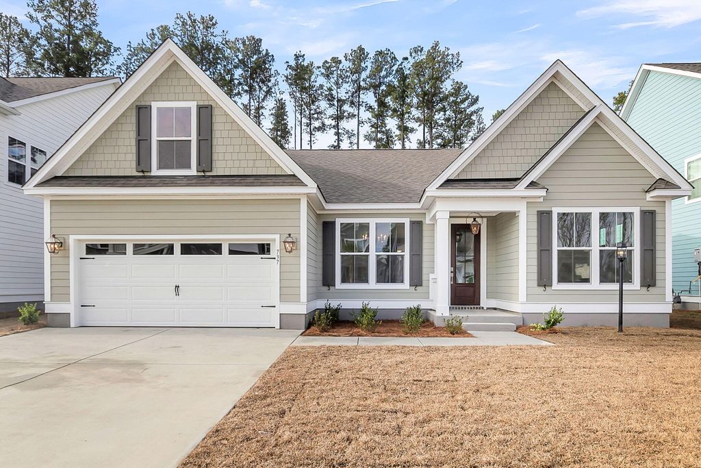 737 Maynard Lane, Summerville, SC 29486