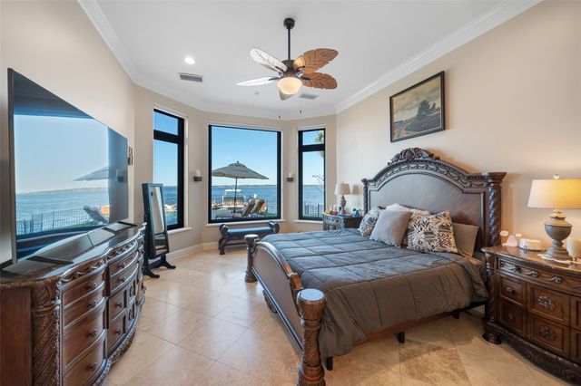 3806 Walden Estates Drive, Montgomery, TX 77356