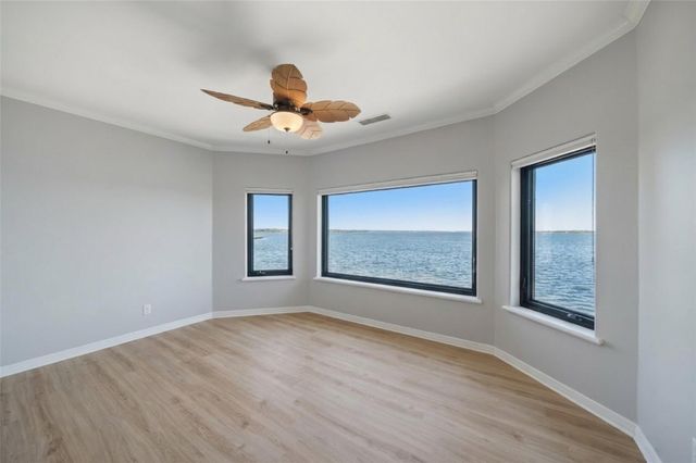 3806 Walden Estates Drive, Montgomery, TX 77356