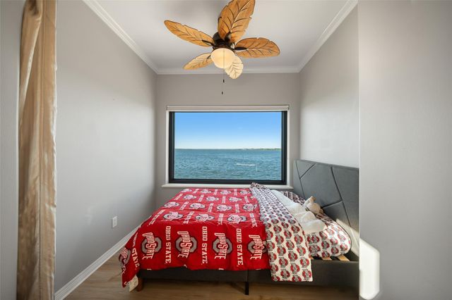 3806 Walden Estates Drive, Montgomery, TX 77356