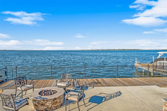 3806 Walden Estates Drive, Montgomery, TX 77356