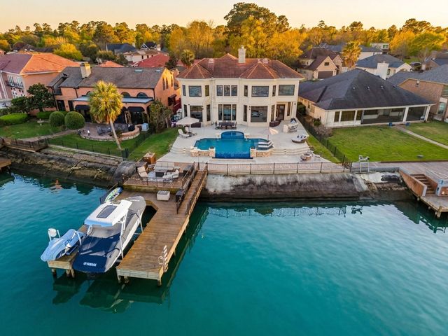 3806 Walden Estates Drive, Montgomery, TX 77356