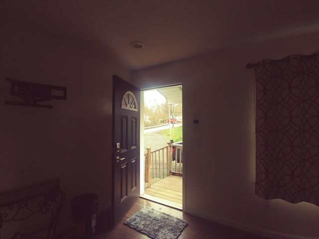 5 Silver St, Wilbraham, MA 01095