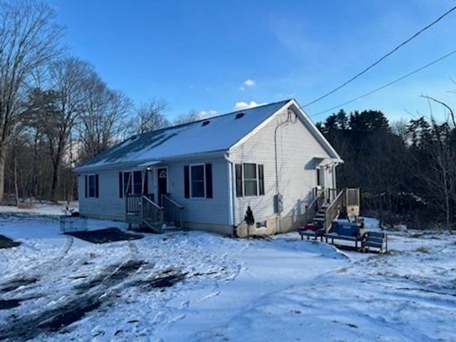5 Silver St, Wilbraham, MA 01095