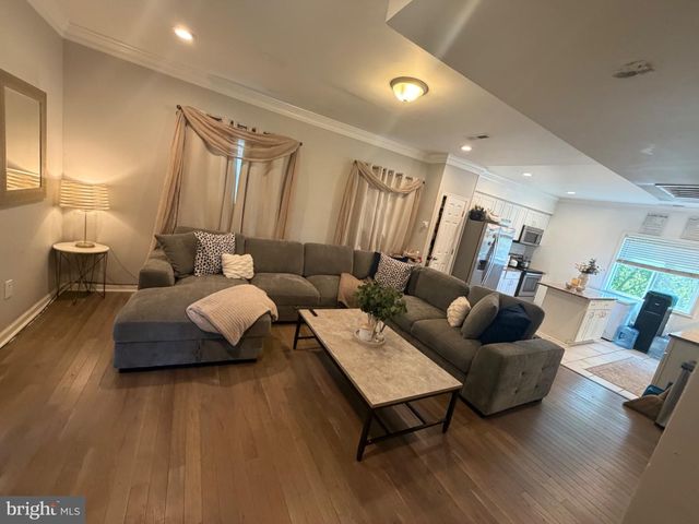 3 BEACON HILL RD, Baltimore, MD 21207