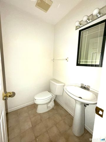 1900 Summer Street 7, Stamford, CT 06905