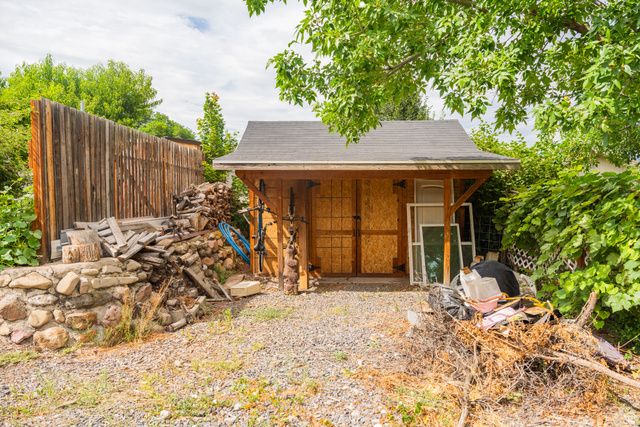 260 W 300 S, Salem, UT 84653