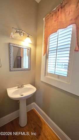 1820 N MARKET Street, Jacksonville, FL 32206