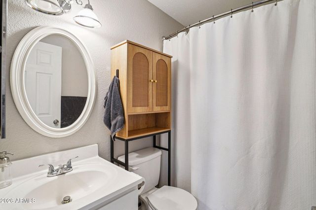 1635 W PLANA Avenue, Mesa, AZ 85202