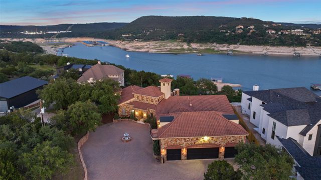 17743 Reed Parks RD W, Jonestown, TX 78645