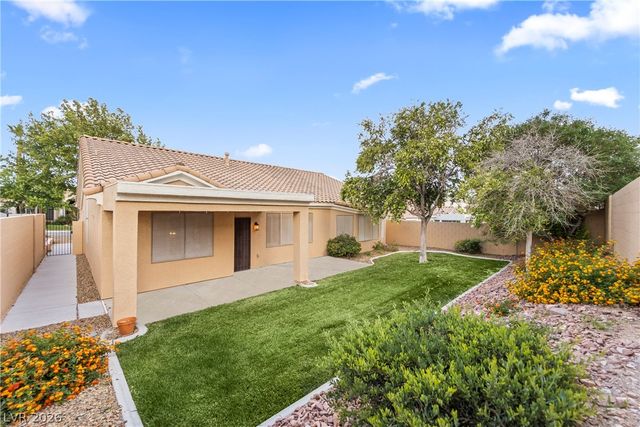 1909 Rolling Dunes Court, Las Vegas, NV 89117
