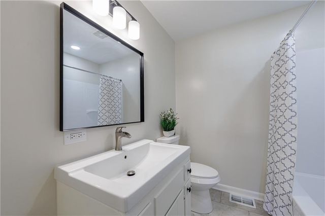 2996 Arrowood Drive, East Point, GA 30344