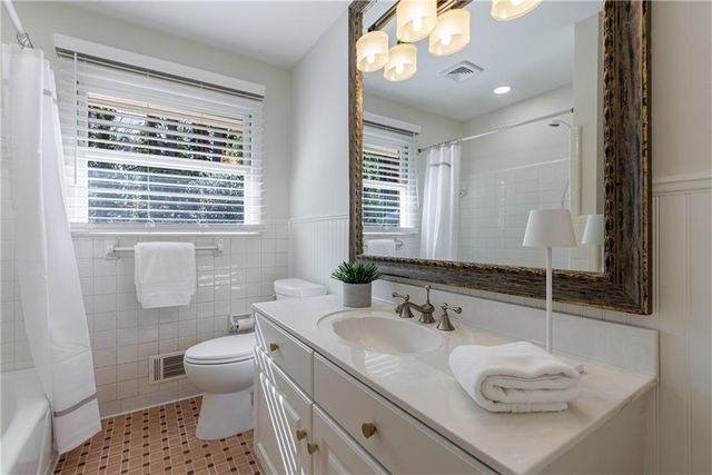 2996 Arrowood Drive, East Point, GA 30344