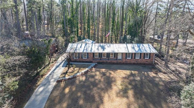 2996 Arrowood Drive, East Point, GA 30344