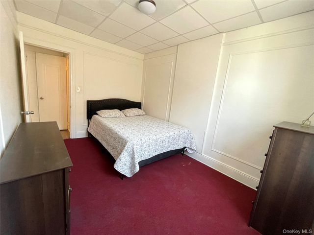 246-02 Jericho Turnpike 2, Floral Park, NY 11001