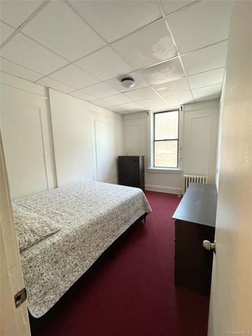 246-02 Jericho Turnpike 2, Floral Park, NY 11001