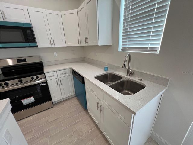 5304 DAVISSON AVENUE, Orlando, FL 32810