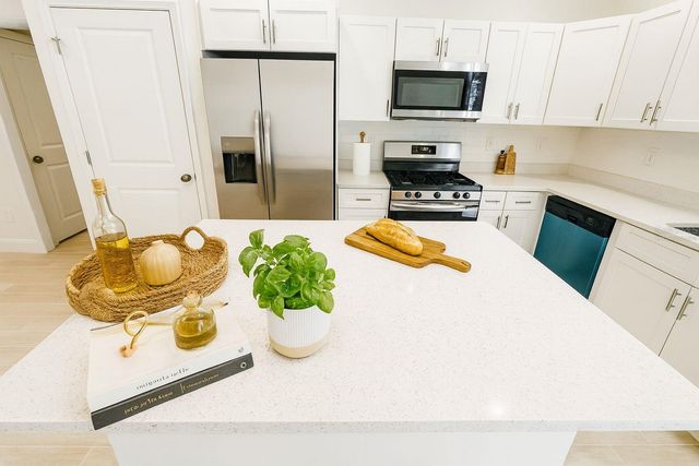 5304 DAVISSON AVENUE, Orlando, FL 32810