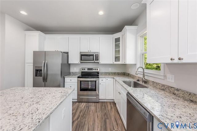 4230 LAKEVIEW Pky, Locust Grove, VA 22508