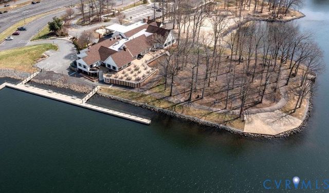 4230 LAKEVIEW Pky, Locust Grove, VA 22508