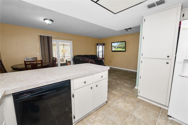 4820 PRESIDENTIAL STREET, Seffner, FL 33584