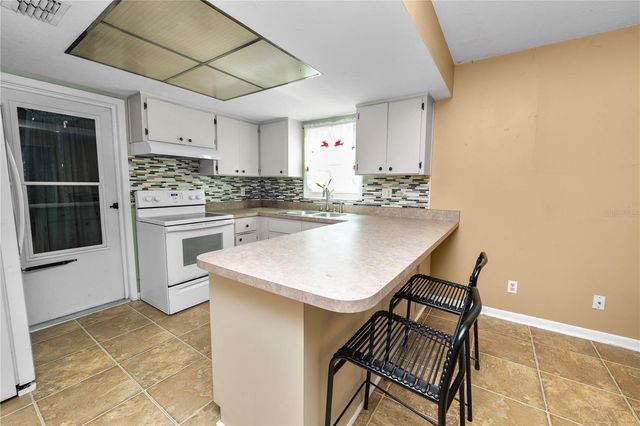 4820 PRESIDENTIAL STREET, Seffner, FL 33584