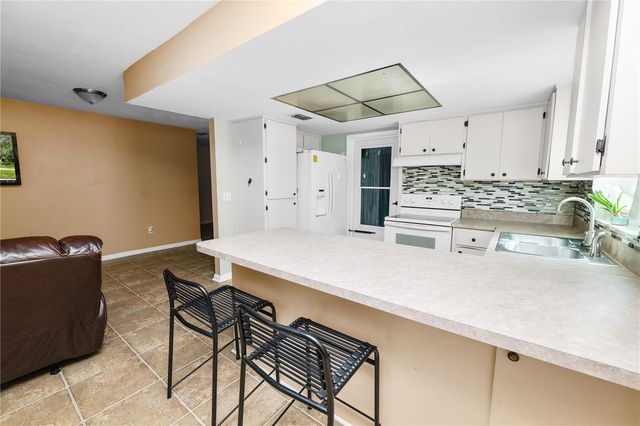 4820 PRESIDENTIAL STREET, Seffner, FL 33584