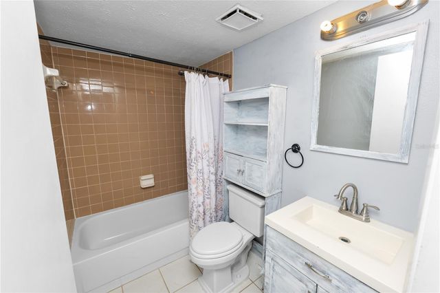 4820 PRESIDENTIAL STREET, Seffner, FL 33584