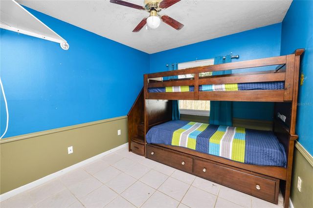 4820 PRESIDENTIAL STREET, Seffner, FL 33584