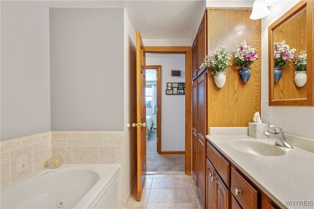 26 Carter Street, Lancaster, NY 14086