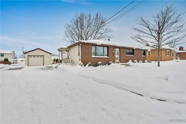 26 Carter Street, Lancaster, NY 14086