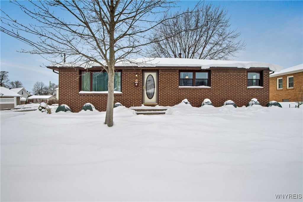 26 Carter Street, Lancaster, NY 14086