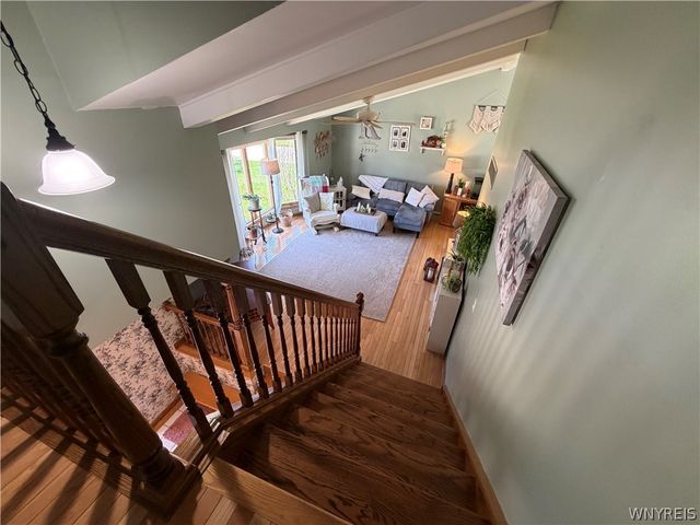 72 Fieldstone Drive, Grand Island, NY 14072