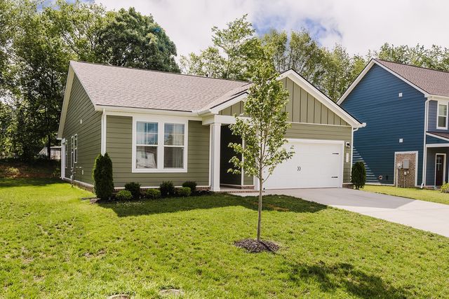 9016 Gant Dr, White House, TN 37188