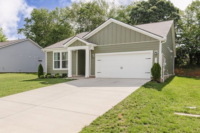 9016 Gant Dr, White House, TN 37188