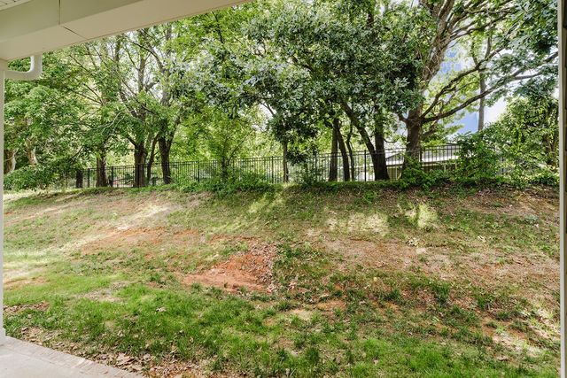 9016 Gant Dr, White House, TN 37188